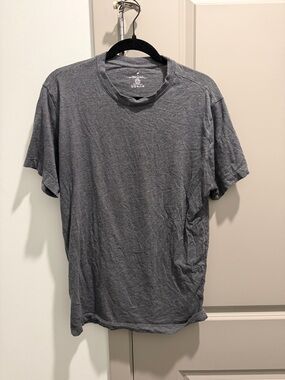 Fabletics Men's Short Sleeve Crewneck T-Shirt - Heather Gray